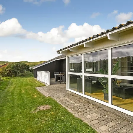 Dejligt Pa En Klitgrund Taet Pa Vesterhavet Sj422 Vakantiehuis